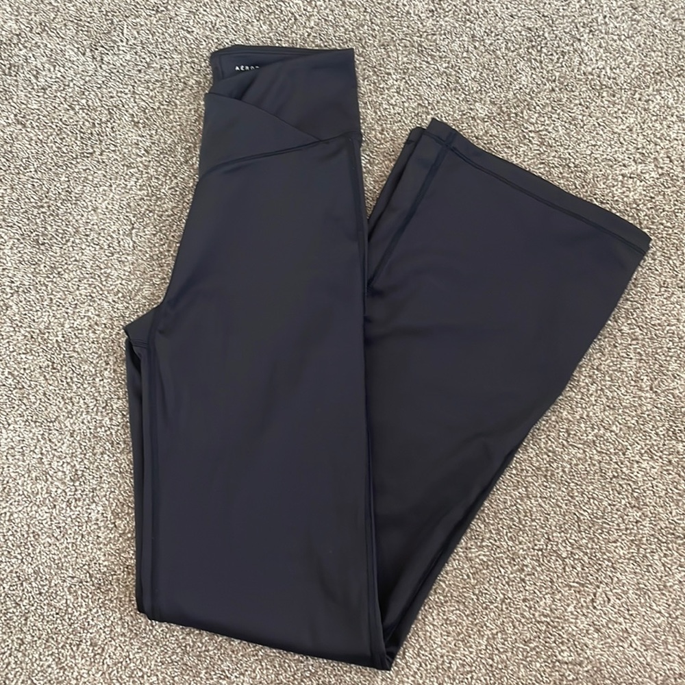 Aeropostale black flair leggings size xs